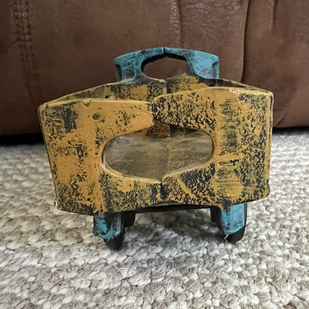 Vintage Taniaw Cast Iron Open Bed Truck, 8 1/2" Long Large Spoke Wheels, 2.9lbs - Picture 4 of 12